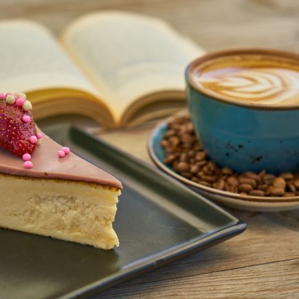 Seven Quirky Cafes in London To Try Now