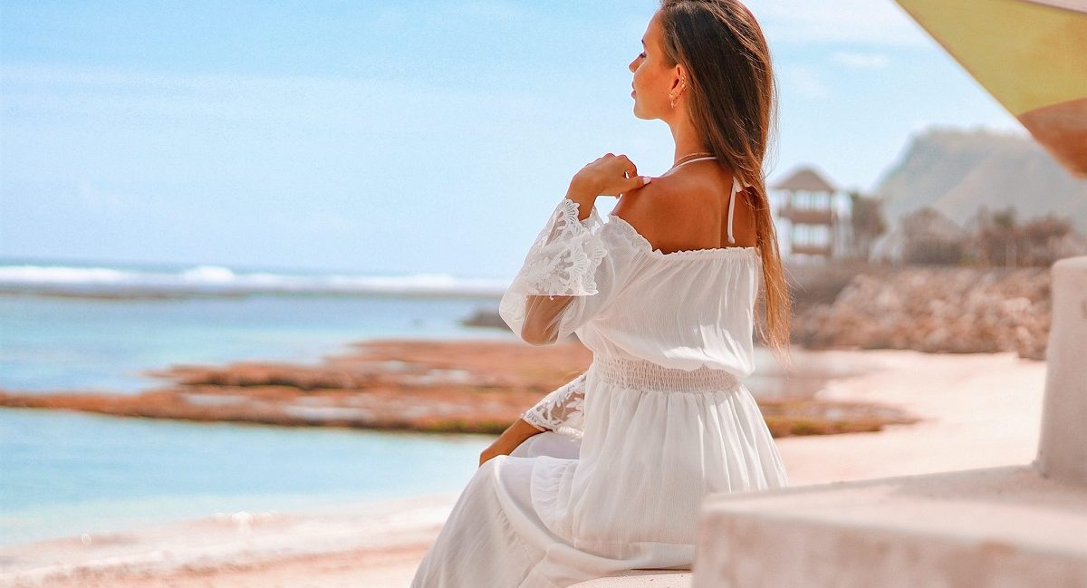 Expert Tips On Looking Chic While you Travel