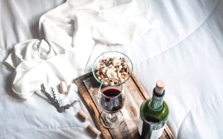 7 Airport Layover Stretches and Snacks That Actually Help