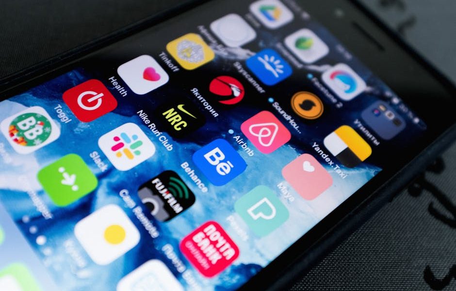 Why most travel apps are actually garbage and the four I actually use