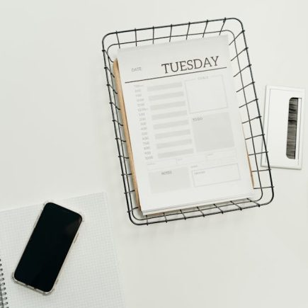 Your Inbox Zero Obsession Is a Performance Art Piece That’s Killing Your Real Career