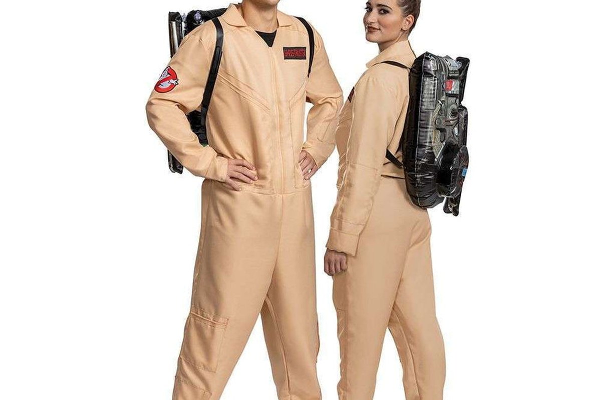 A familiar screen-inspired costume option for group plans