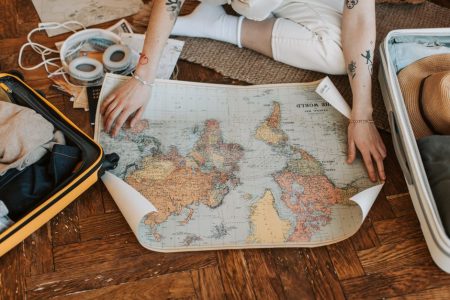 Shoulder-Season Packing List for 5-Day City Breaks